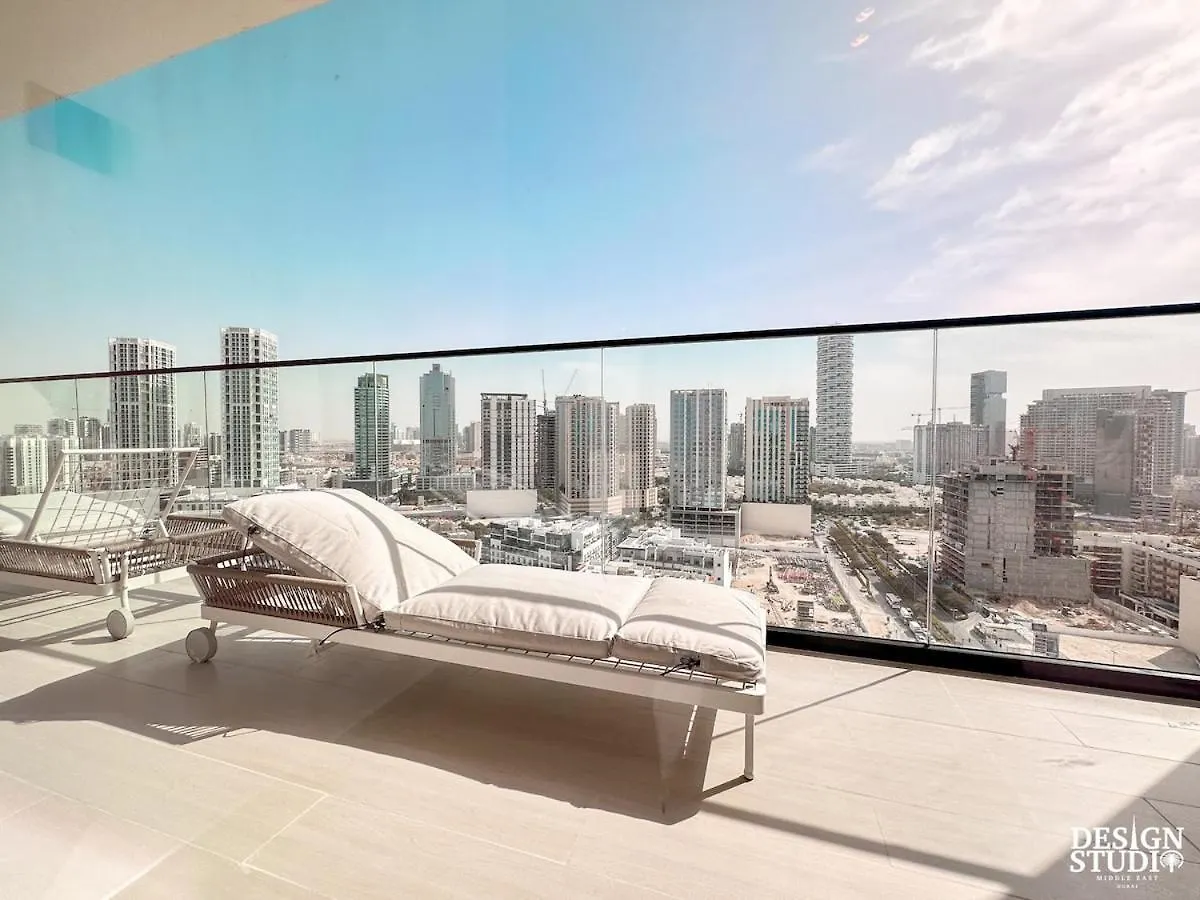 Golden Number By Design Studio Dubai United Arab Emirates