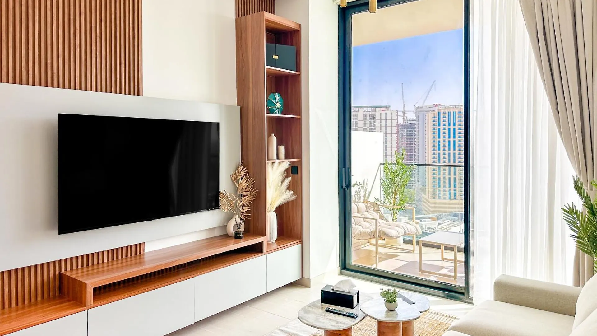 Golden Number By Design Studio Dubai United Arab Emirates